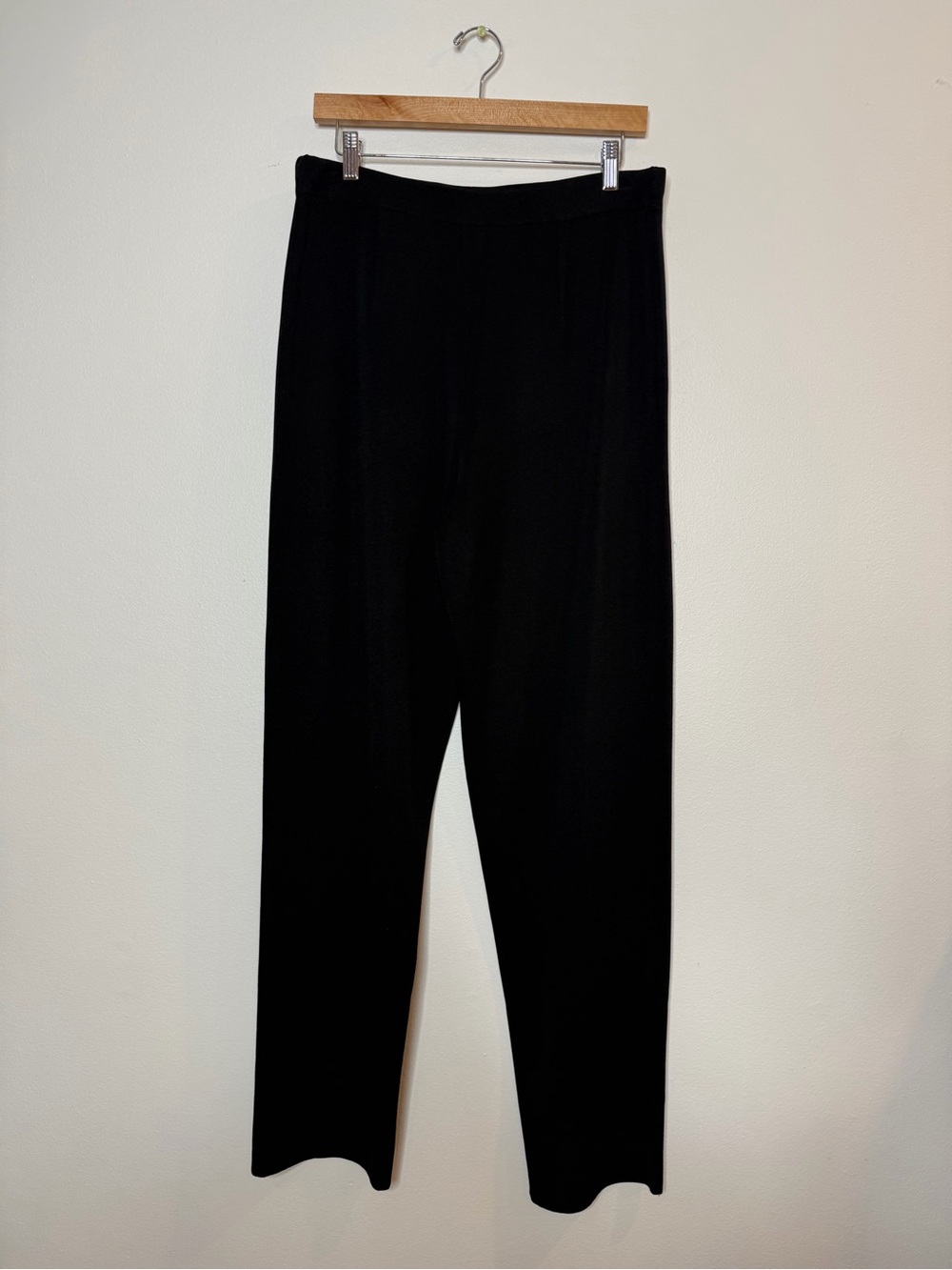 Exclusively Misook Nancy Acrylic Knit Pull On Pants Straight Leg in black
